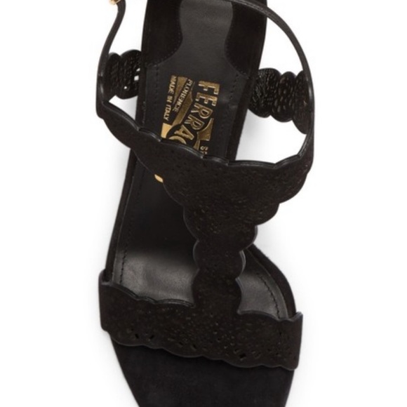 NEVER WORN - Salvatore Ferragamo suede Garcia - Picture 6 of 11